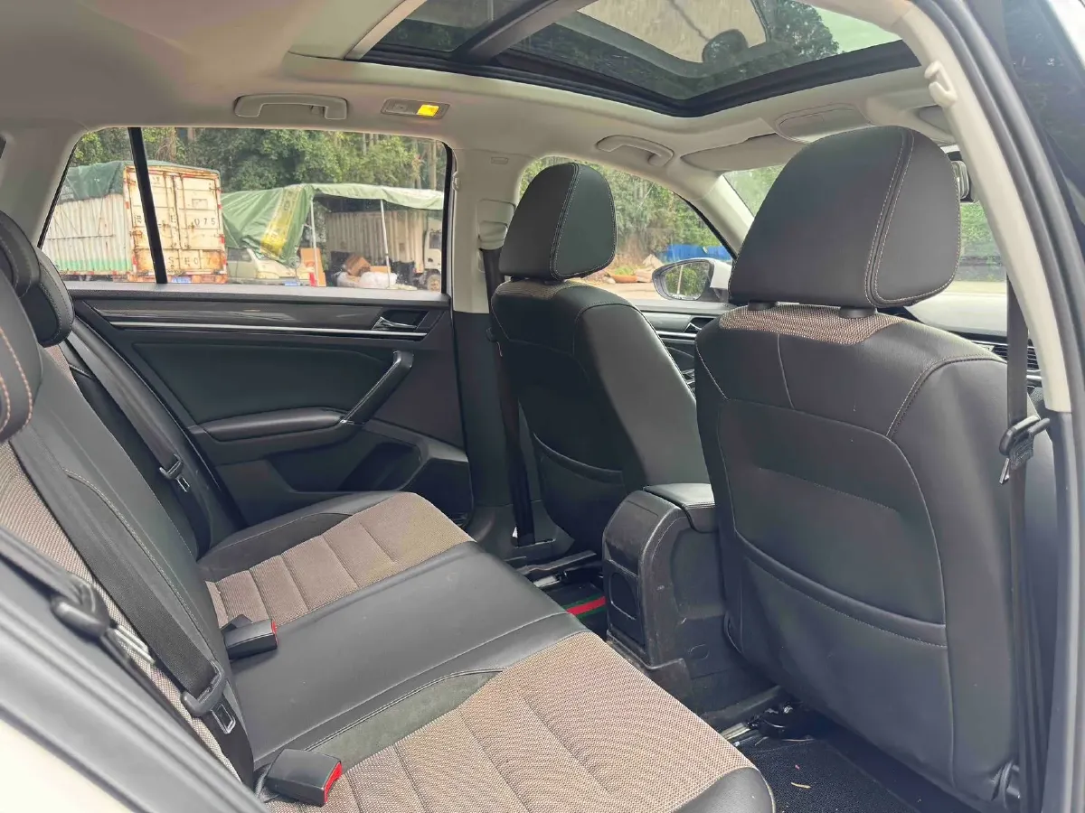 2018 Traum SEEK 5 1.5T 156HP L4 6AT,autocango,china used car exporter,china ev exporter,chinese used car exporter,chinese used ev exporter