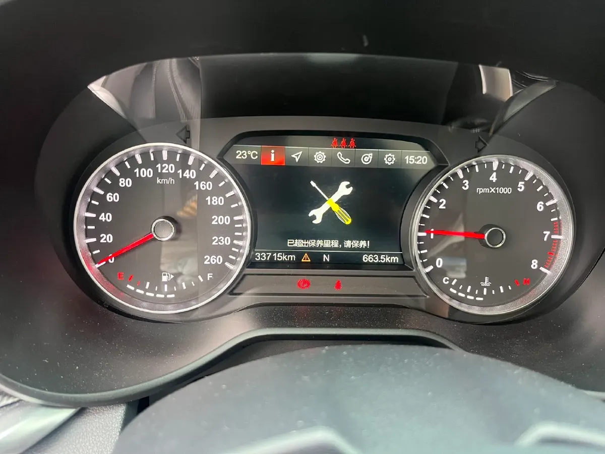 2018 Brilliance Auto V7 1.6T 204HP L4 6MT,autocango,china used car exporter,china ev exporter,chinese used car exporter,chinese used ev exporter