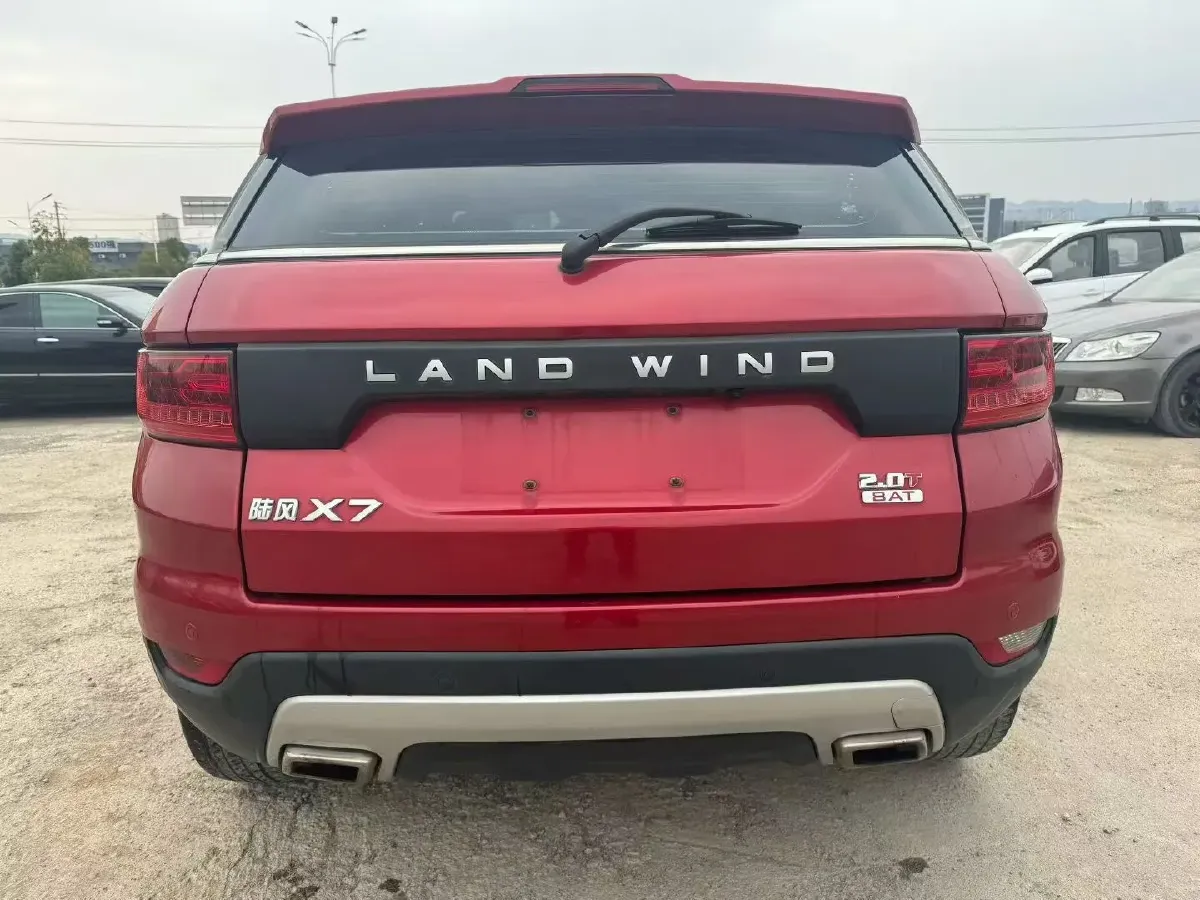 2016 Landwind X7 2.0T 190HP L4 8AT,autocango,china used car exporter,china ev exporter,chinese used car exporter,chinese used ev exporter