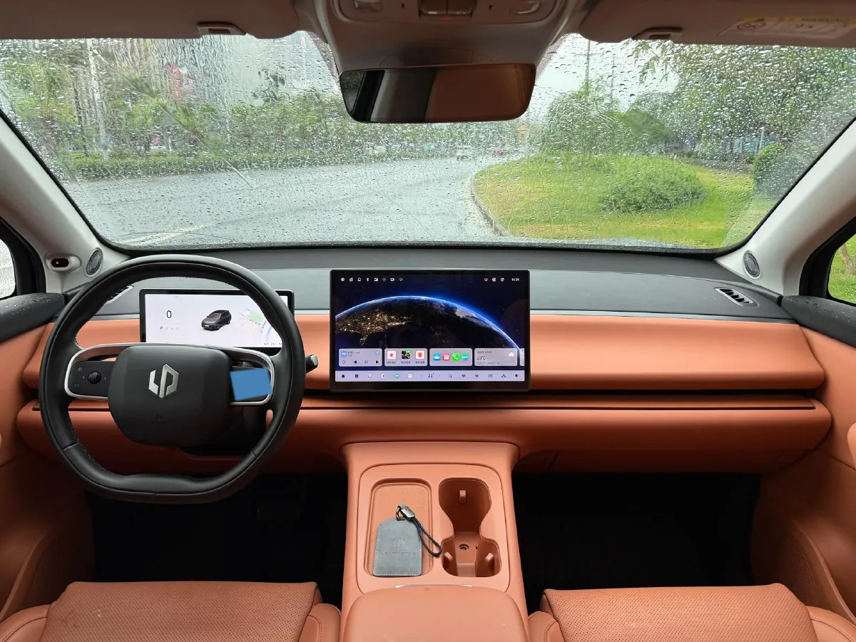 2024 Leapmotor C16 BEV 67.7KWH,autocango,china used car exporter,china ev exporter,chinese used car exporter,chinese used ev exporter
