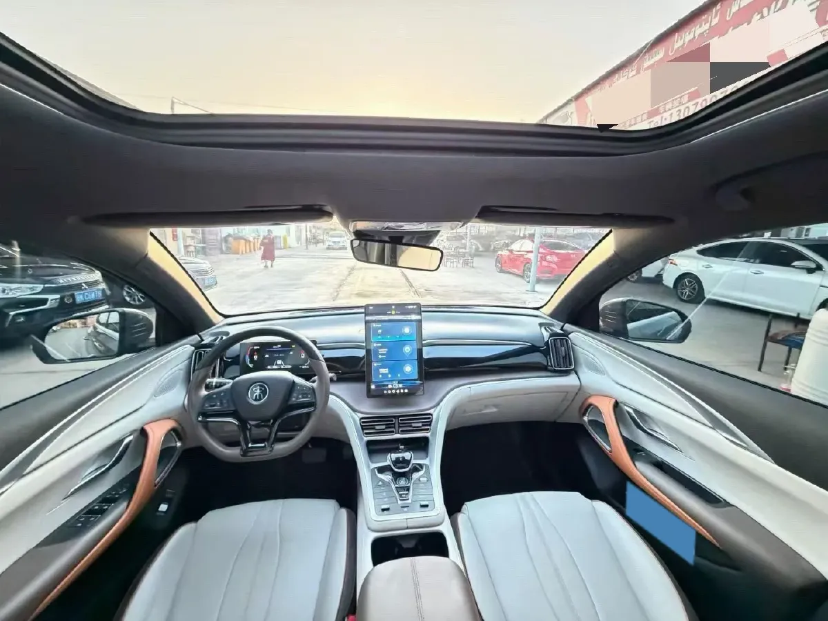 2022 Geely JiaJi 1.5T 177HP L3 7DCT PHEV 15.5KWH,autocango,china used car exporter,china ev exporter,chinese used car exporter,chinese used ev exporter