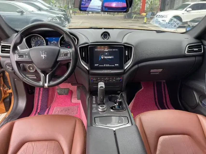 2019 Maserati Ghibli 3.0T 350HP V6 8AT,autocango,china used car exporter,china ev exporter,chinese used car exporter,chinese used ev exporter