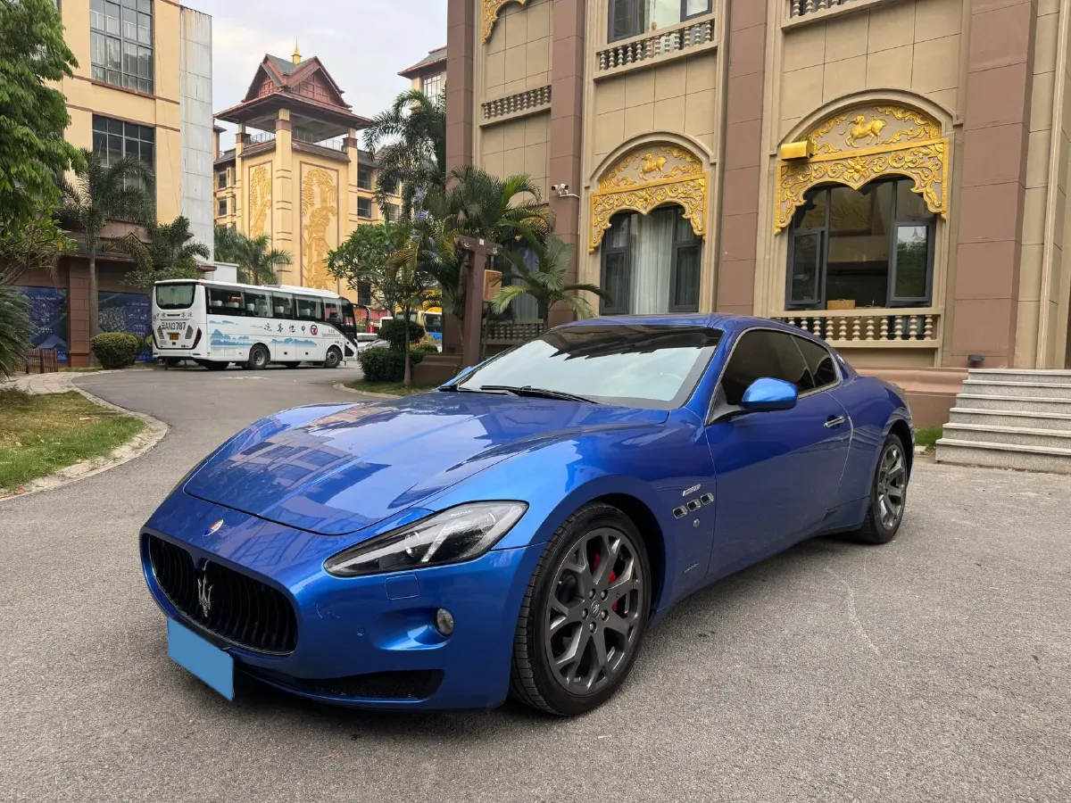 2007 Maserati GranTurismo 4.2L 405HP V8 6AT,autocango,china used car exporter,china ev exporter,chinese used car exporter,chinese used ev exporter