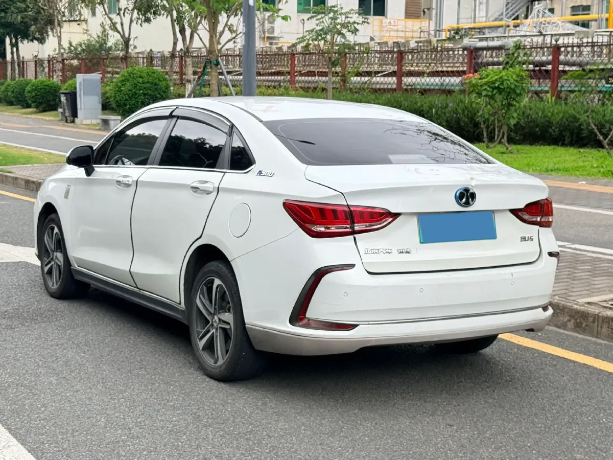 2019 BeiJing Auto EU5 BEV 50.8KWH,autocango,china used car exporter,china ev exporter,chinese used car exporter,chinese used ev exporter