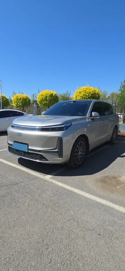2025 Geely Galaxy M9 1.5T 163HP L4 3DHT PHEV,autocango,china used car exporter,china ev exporter,chinese used car exporter,chinese used ev exporter