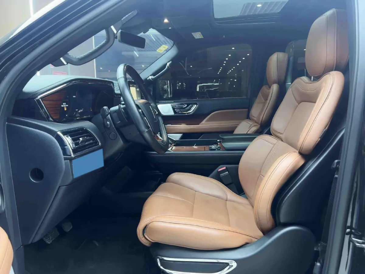 2019 Lincoln Navigator 3.5T 388HP V6 10AT,autocango,china used car exporter,china ev exporter,chinese used car exporter,chinese used ev exporter