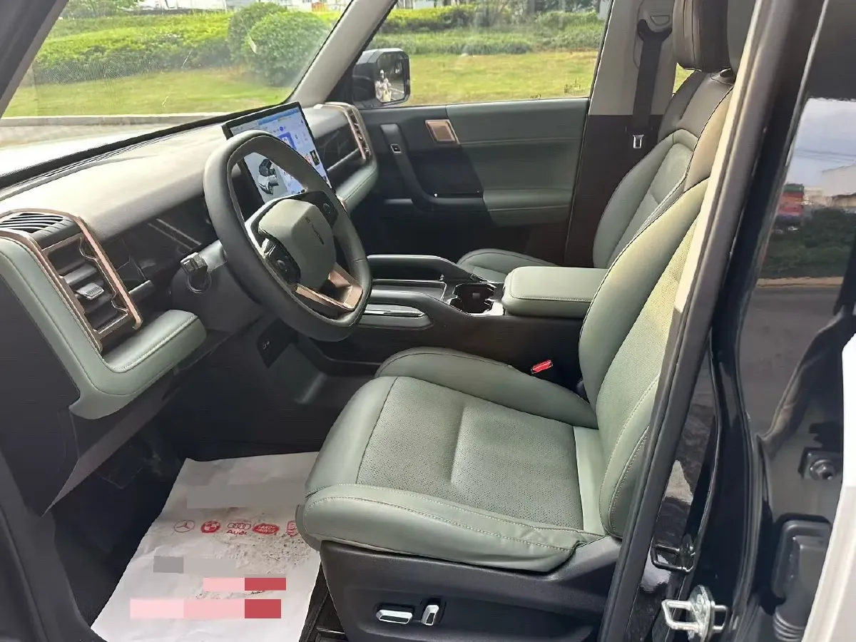 2024 iCAR iCAR 03 BEV 50.63KWH,autocango,china used car exporter,china ev exporter,chinese used car exporter,chinese used ev exporter