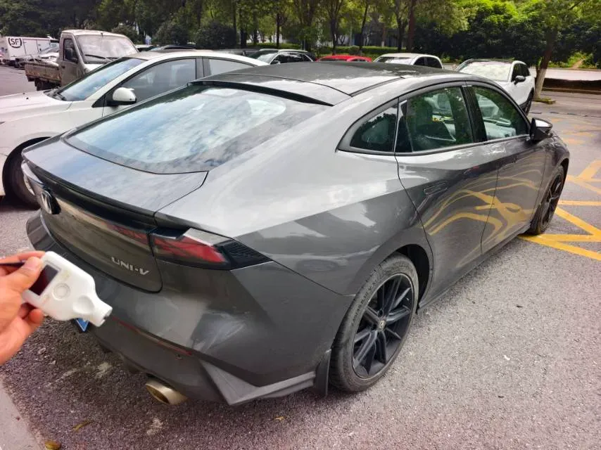 2022 ChangAn UNI-T 1.5T 188HP L4 7DCT,autocango,china used car exporter,china ev exporter,chinese used car exporter,chinese used ev exporter