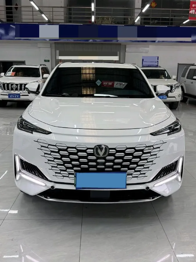 2023 ChangAn UNI-K iDD 1.5T 170HP L4 6TCT PHEV 28.39KWH,autocango,china used car exporter,china ev exporter,chinese used car exporter,chinese used ev exporter