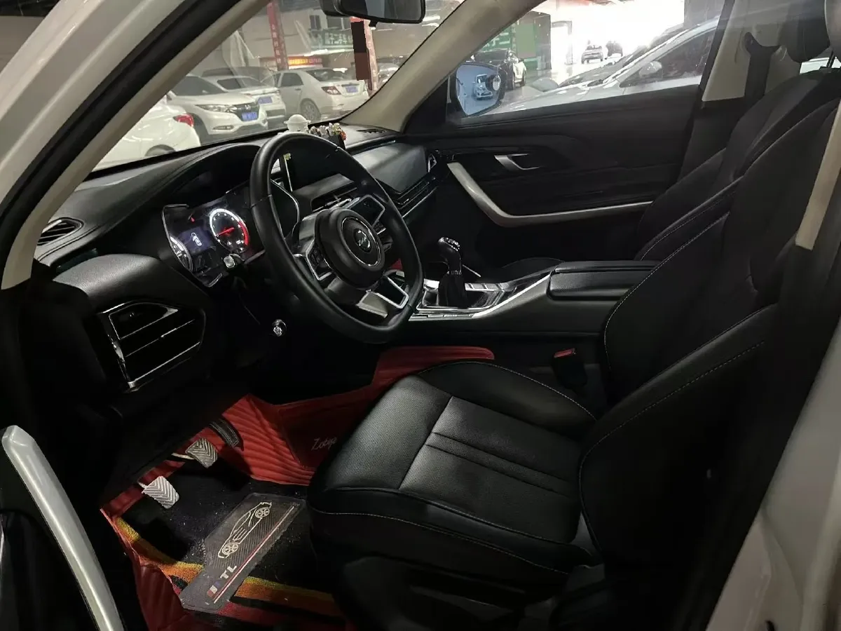 2018 Zotye T500 1.5T 156HP L4 5MT,autocango,china used car exporter,china ev exporter,chinese used car exporter,chinese used ev exporter