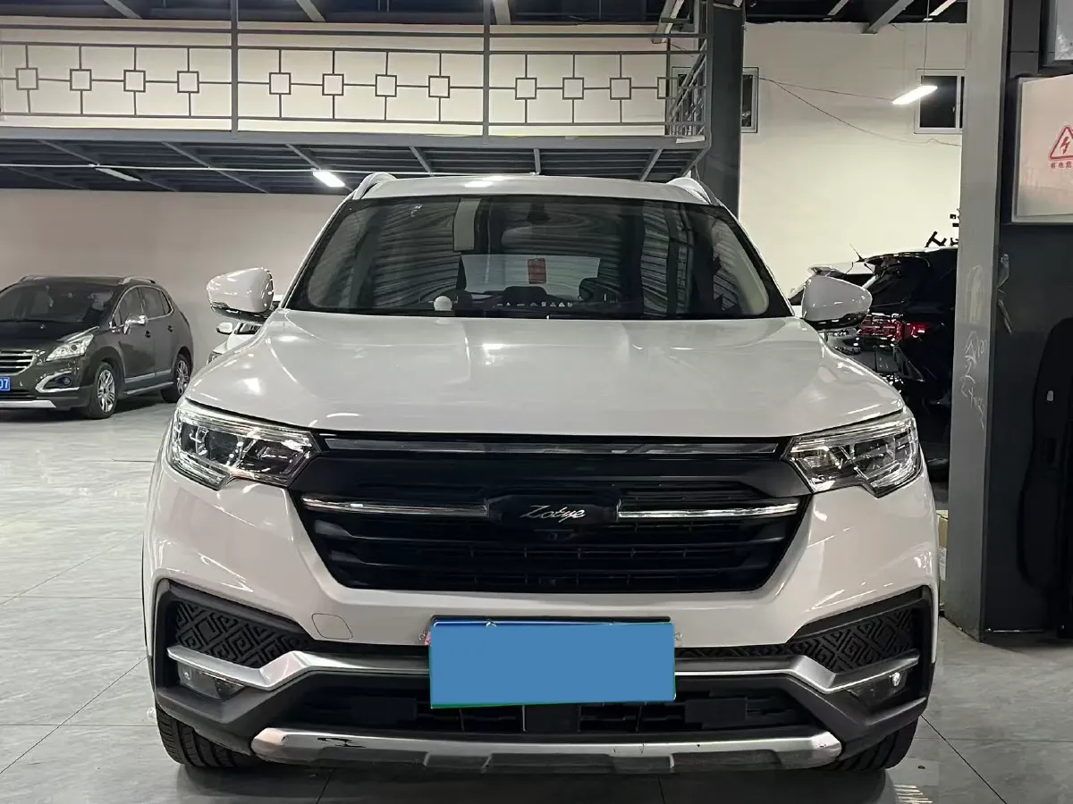 2018 Zotye T500 1.5T 156HP L4 5MT,autocango,china used car exporter,china ev exporter,chinese used car exporter,chinese used ev exporter
