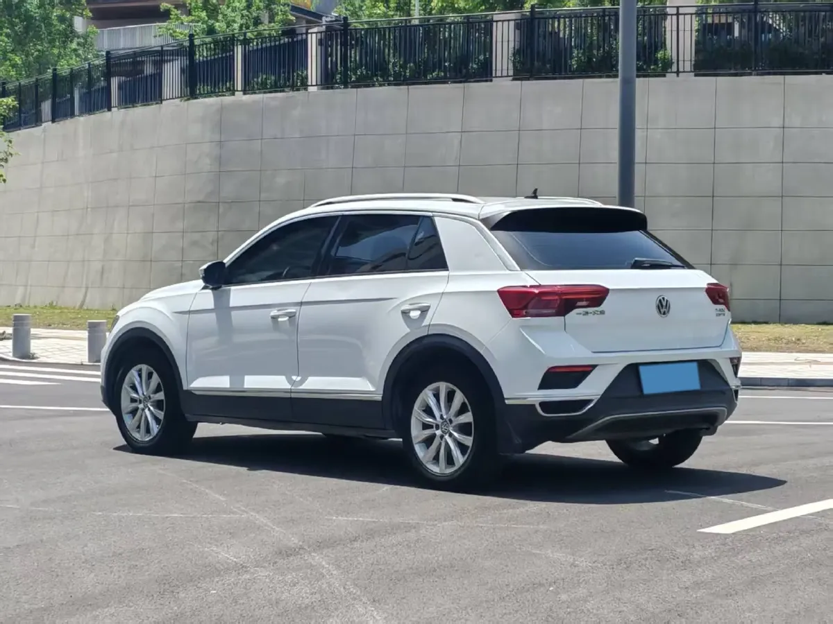 2018 Borgward BX5 1.8T 190HP L4 6AT,autocango,china used car exporter,china ev exporter,chinese used car exporter,chinese used ev exporter