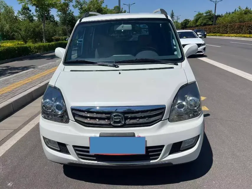 2023 BAIC ChangHe Wagon R X5 1.4L 97HP L4 5MT,autocango,china used car exporter,china ev exporter,chinese used car exporter,chinese used ev exporter