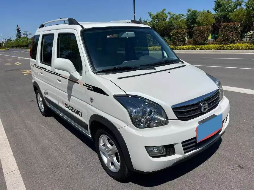 2023 BAIC ChangHe Wagon R X5 1.4L 97HP L4 5MT,autocango,china used car exporter,china ev exporter,chinese used car exporter,chinese used ev exporter