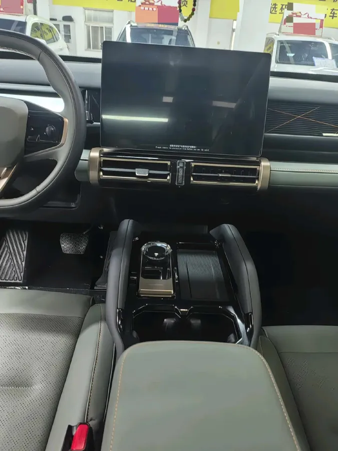 2024 iCAR iCAR 03 BEV 65.69KWH,autocango,china used car exporter,china ev exporter,chinese used car exporter,chinese used ev exporter