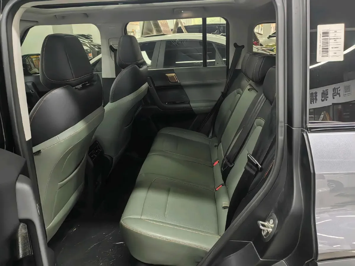 2024 iCAR iCAR 03 BEV 65.69KWH,autocango,china used car exporter,china ev exporter,chinese used car exporter,chinese used ev exporter