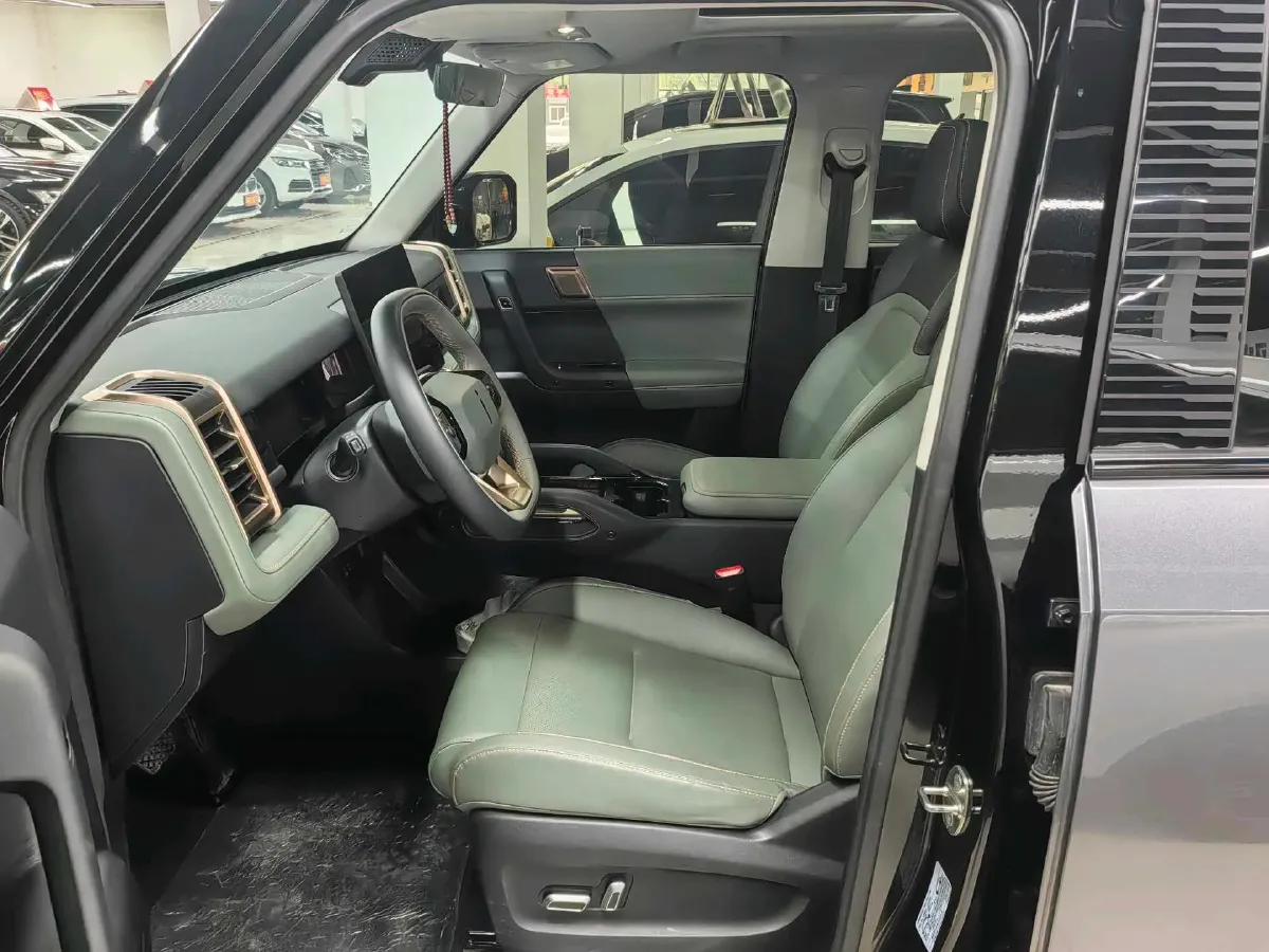 2024 iCAR iCAR 03 BEV 65.69KWH,autocango,china used car exporter,china ev exporter,chinese used car exporter,chinese used ev exporter