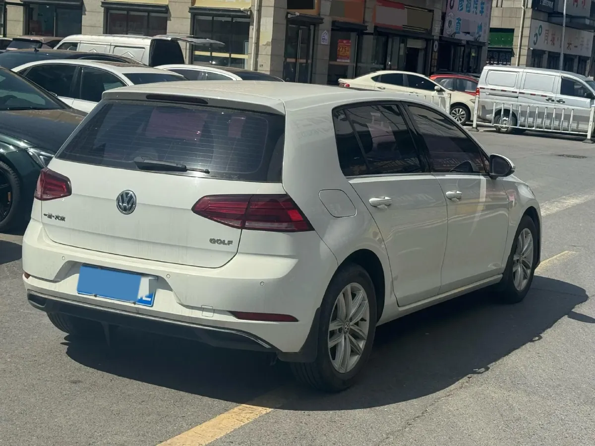 2018 Volkswagen Golf 1.6L 110HP L4 6AT,autocango,china used car exporter,china ev exporter,chinese used car exporter,chinese used ev exporter