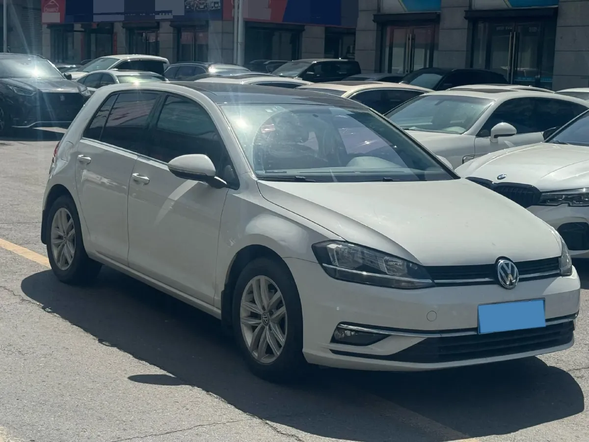 2018 Volkswagen Golf 1.6L 110HP L4 6AT,autocango,china used car exporter,china ev exporter,chinese used car exporter,chinese used ev exporter