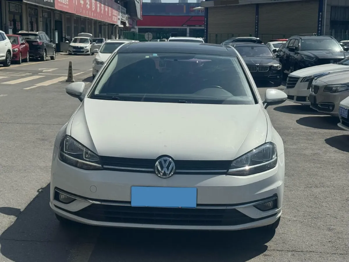 2018 Volkswagen Golf 1.6L 110HP L4 6AT,autocango,china used car exporter,china ev exporter,chinese used car exporter,chinese used ev exporter
