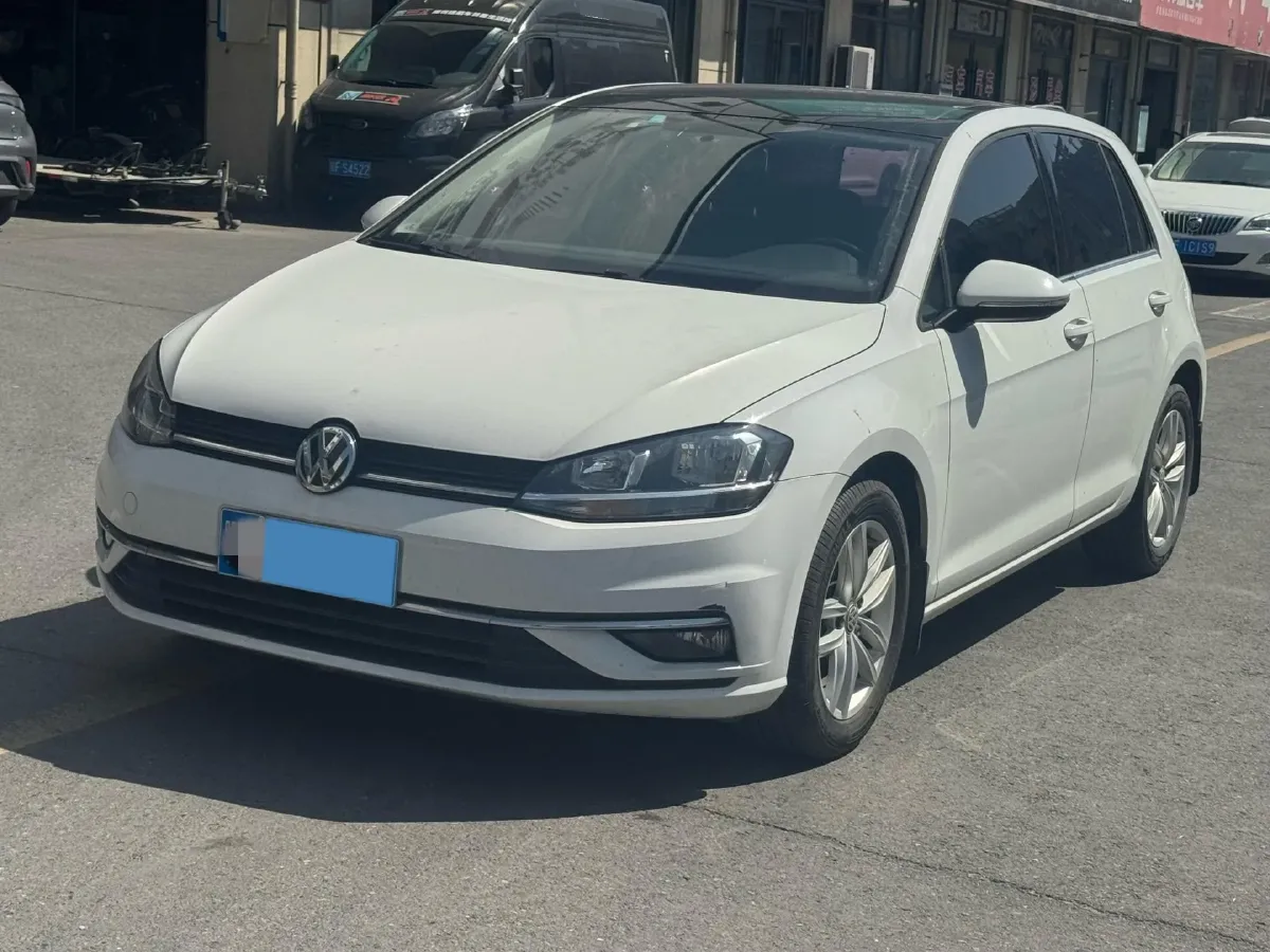 2018 Volkswagen Golf 1.6L 110HP L4 6AT,autocango,china used car exporter,china ev exporter,chinese used car exporter,chinese used ev exporter