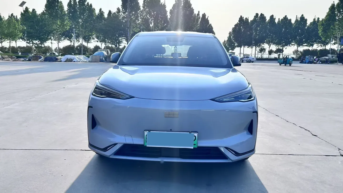 2024 Geely Emgrand L HiP 1.5T 181HP L4 3DHT PHEV 15.5KWH,autocango,china used car exporter,china ev exporter,chinese used car exporter,chinese used ev exporter