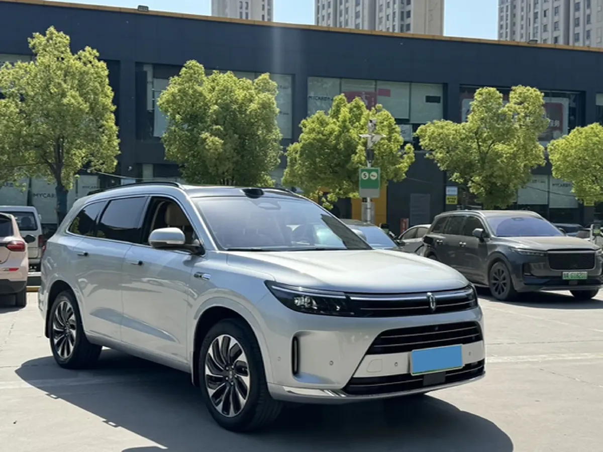 2024 AITO AITO M7 1.5T 152HP L4 REEV 40KWH,autocango,china used car exporter,china ev exporter,chinese used car exporter,chinese used ev exporter