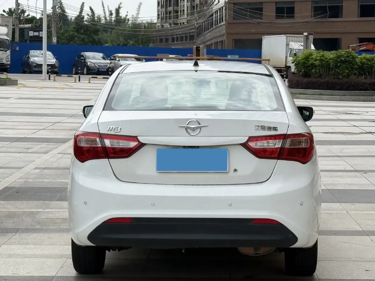 2017 HaiMa M3 1.5L 112HP L4 5MT,autocango,china used car exporter,china ev exporter,chinese used car exporter,chinese used ev exporter