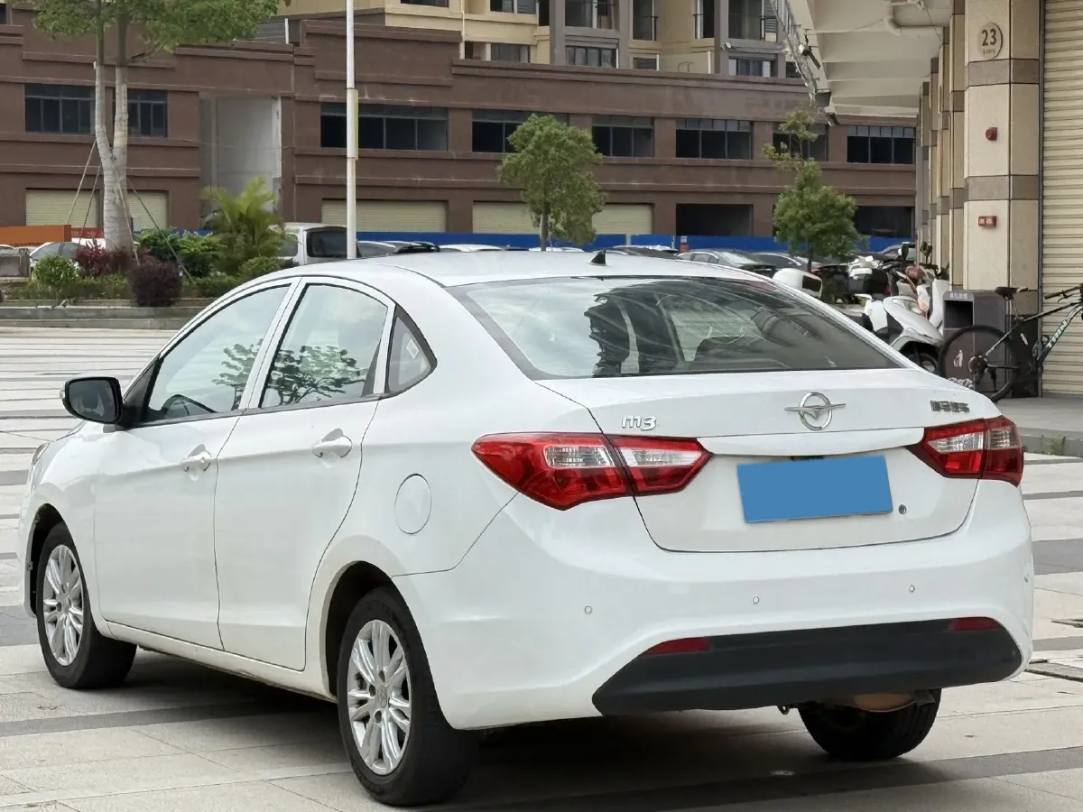 2017 HaiMa M3 1.5L 112HP L4 5MT,autocango,china used car exporter,china ev exporter,chinese used car exporter,chinese used ev exporter