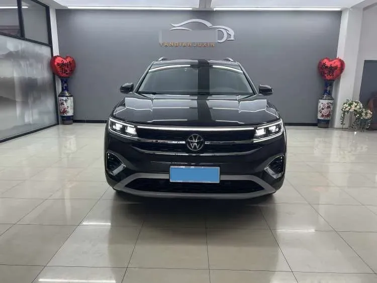 2021 Volkswagen Talagon 2.5T 299HP V6 7DCT,autocango,china used car exporter,china ev exporter,chinese used car exporter,chinese used ev exporter