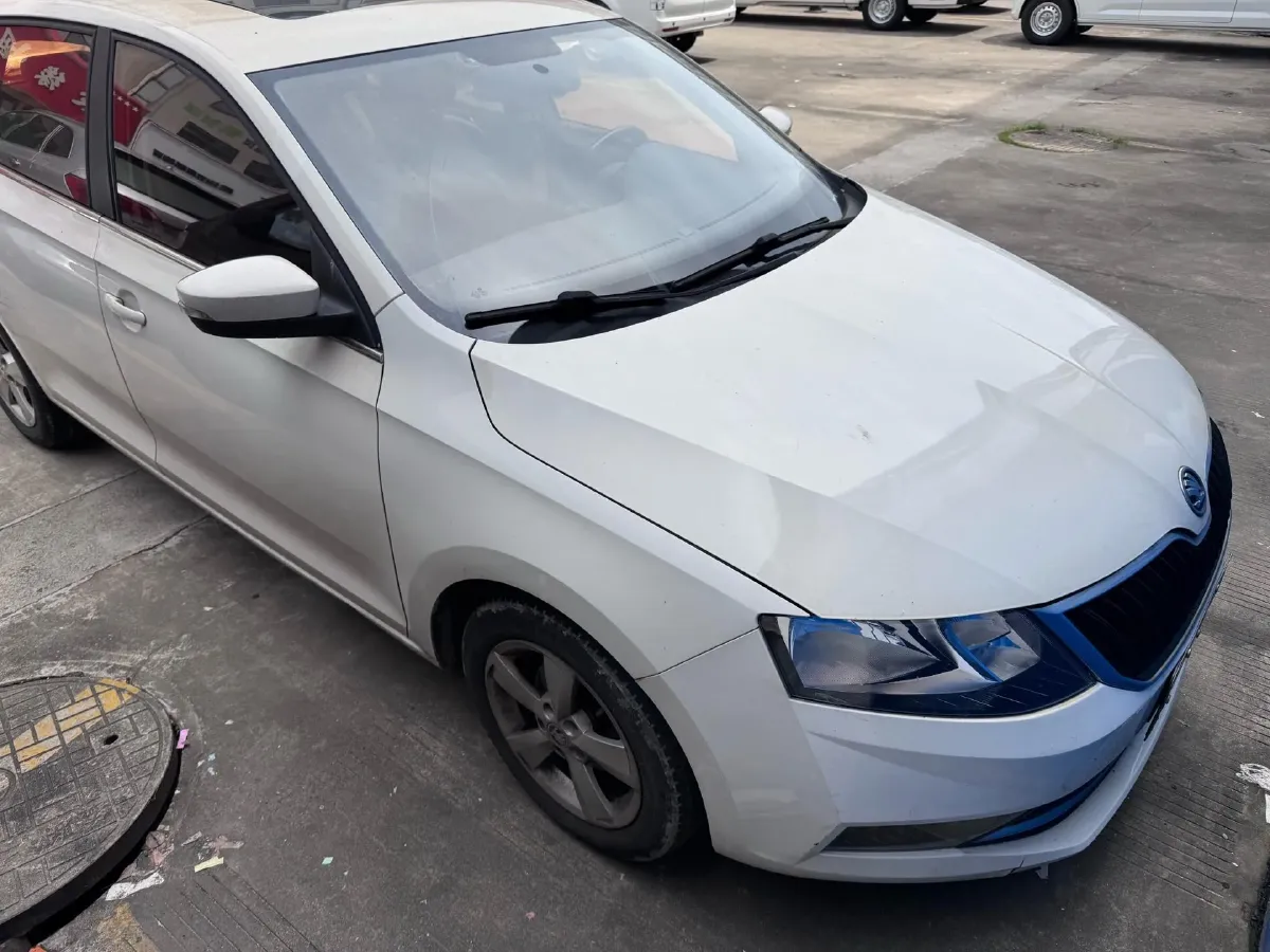 2018 Skoda Rapid Spaceback 1.6L 110HP L4 6AT,autocango,china used car exporter,china ev exporter,chinese used car exporter,chinese used ev exporter