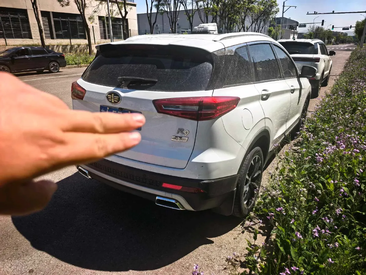 2018 FAW Senia R9 1.2T 143HP L4 7DCT,autocango,china used car exporter,china ev exporter,chinese used car exporter,chinese used ev exporter