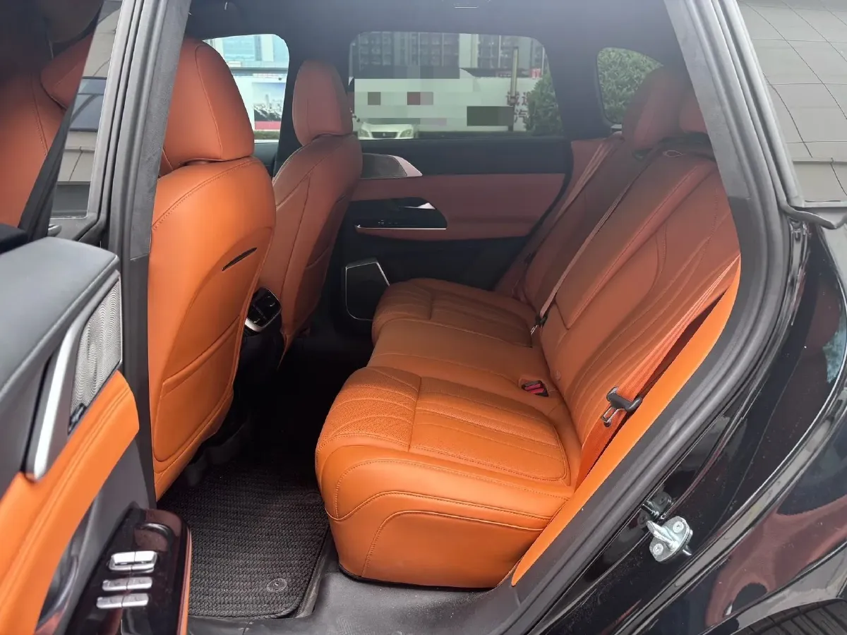 2025 Xpeng G9 BEV 93.1KWH,autocango,china used car exporter,china ev exporter,chinese used car exporter,chinese used ev exporter