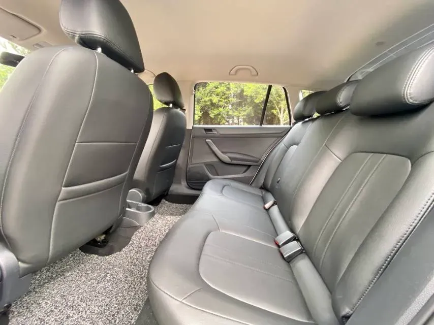 2019 Skoda Rapid Spaceback 1.5L 110HP L4 6AT,autocango,china used car exporter,china ev exporter,chinese used car exporter,chinese used ev exporter