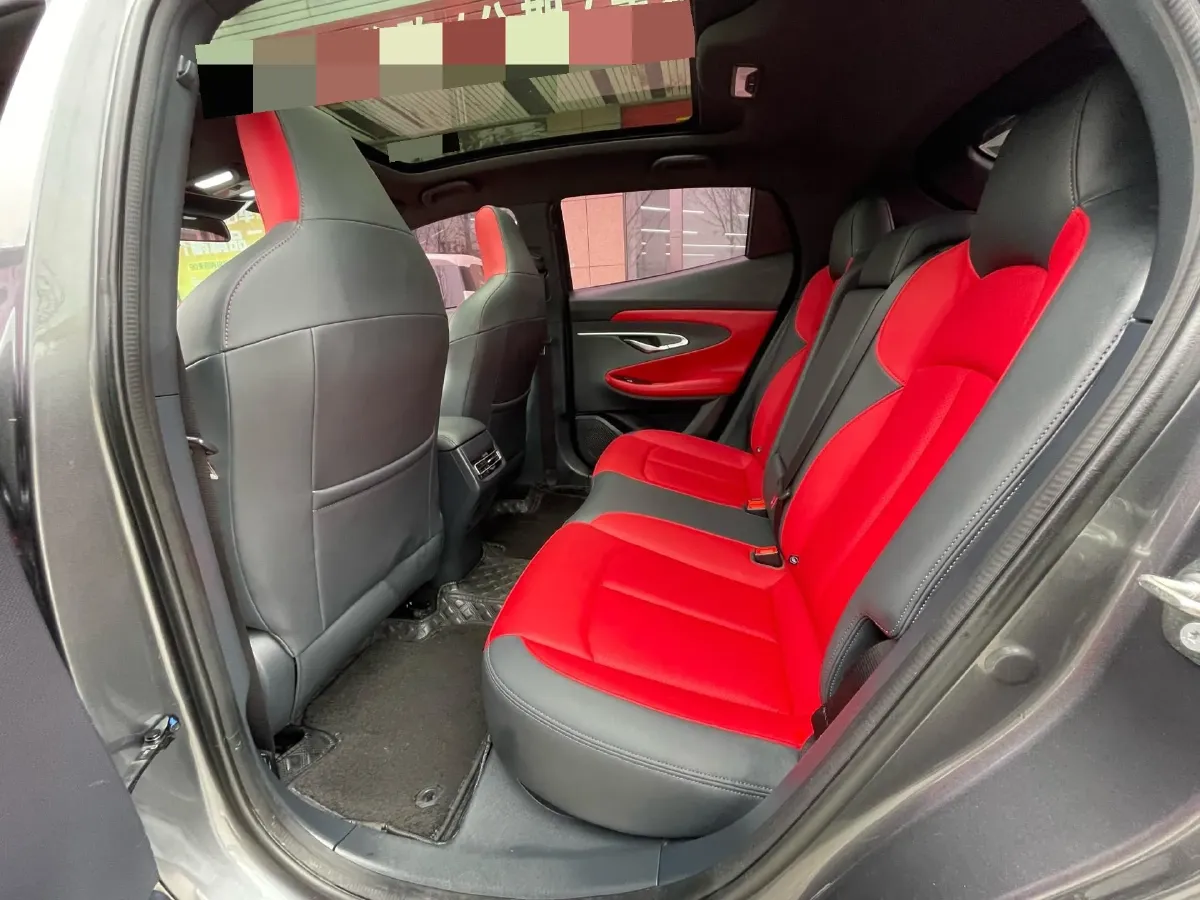2020 ChangAn UNI-T 1.5T 180HP L4 7DCT,autocango,china used car exporter,china ev exporter,chinese used car exporter,chinese used ev exporter