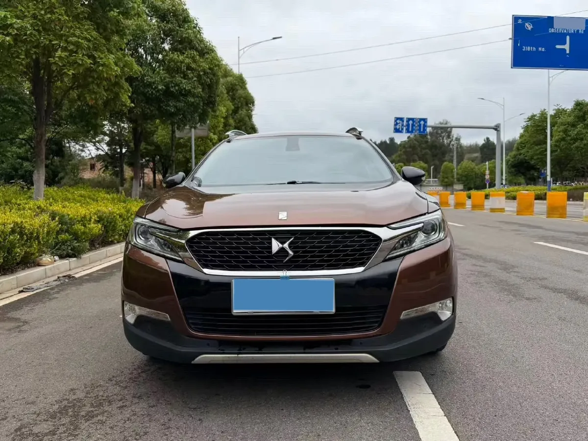 2017 DS 6 1.6T 167HP L4 6AT,autocango,china used car exporter,china ev exporter,chinese used car exporter,chinese used ev exporter
