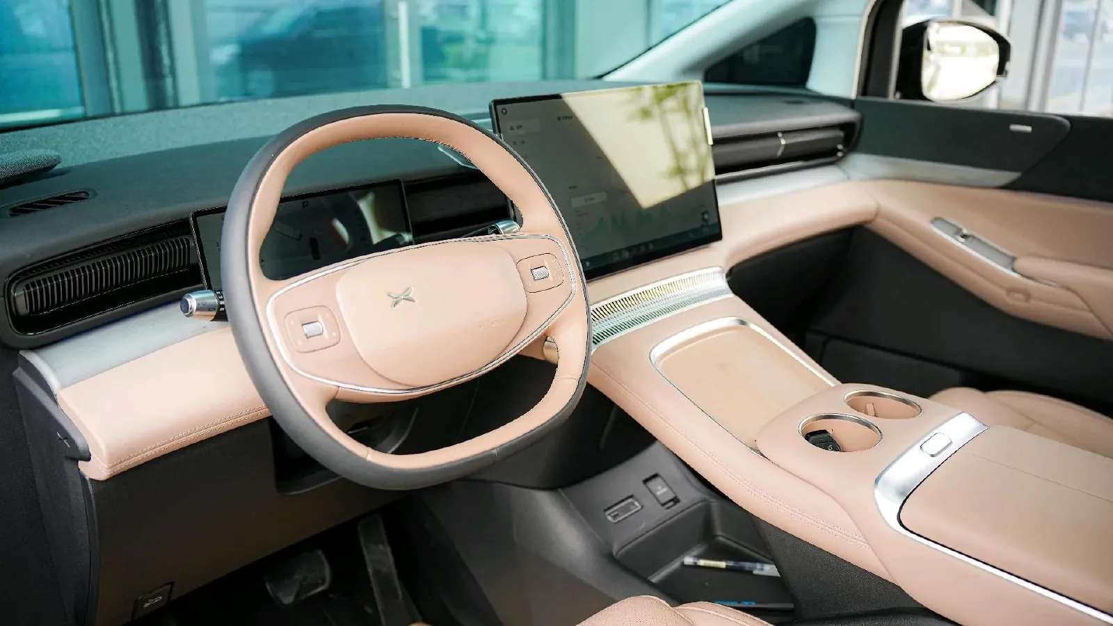 2024 Xpeng X9 BEV 101.5KWH,autocango,china used car exporter,china ev exporter,chinese used car exporter,chinese used ev exporter