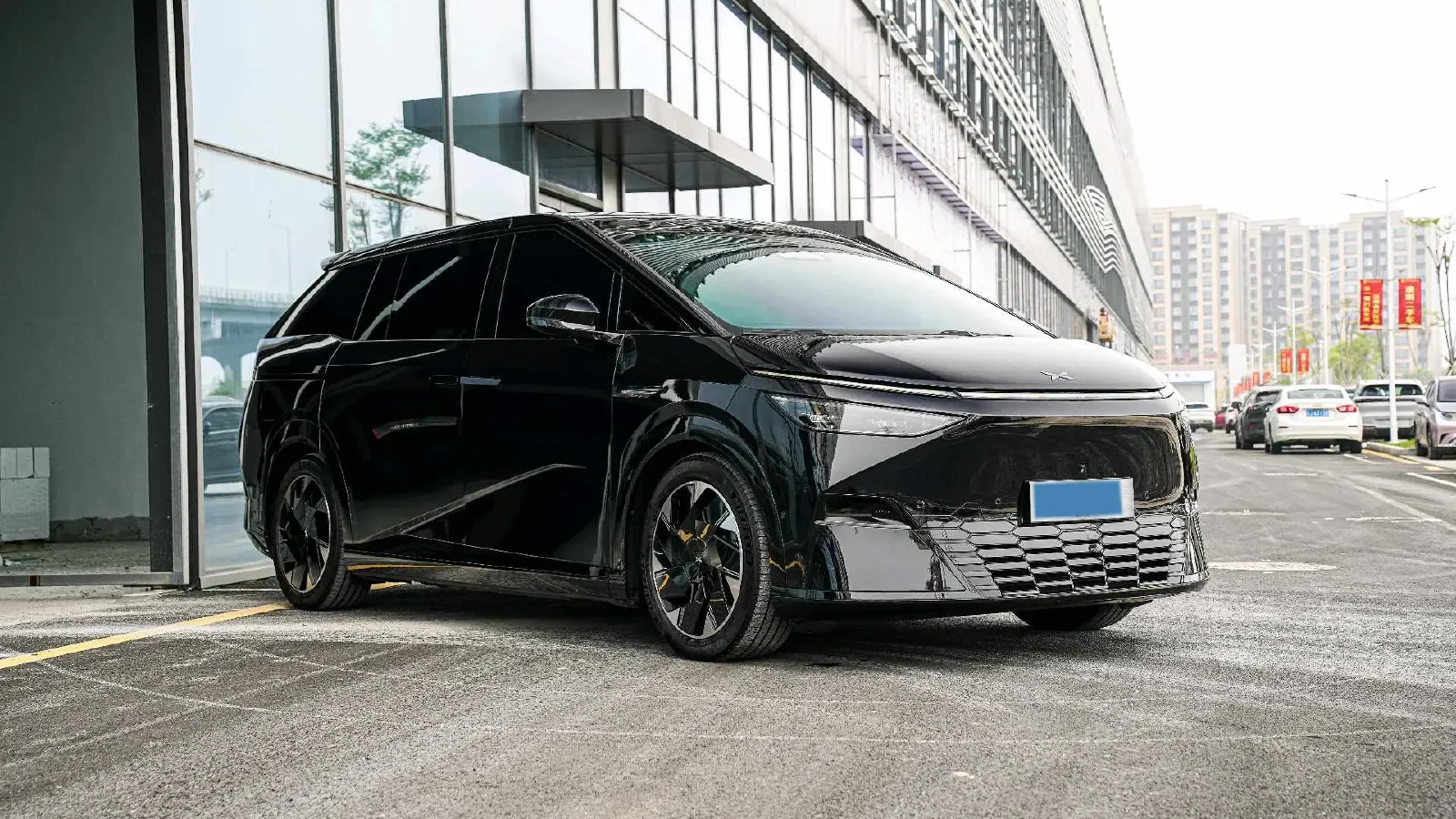 2024 Xpeng X9 BEV 101.5KWH,autocango,china used car exporter,china ev exporter,chinese used car exporter,chinese used ev exporter
