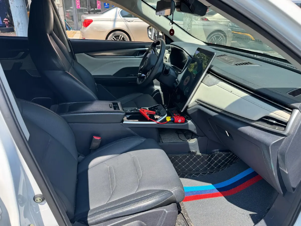 2022 Weltmeister EX5 BEV 52.704KWH,autocango,china used car exporter,china ev exporter,chinese used car exporter,chinese used ev exporter