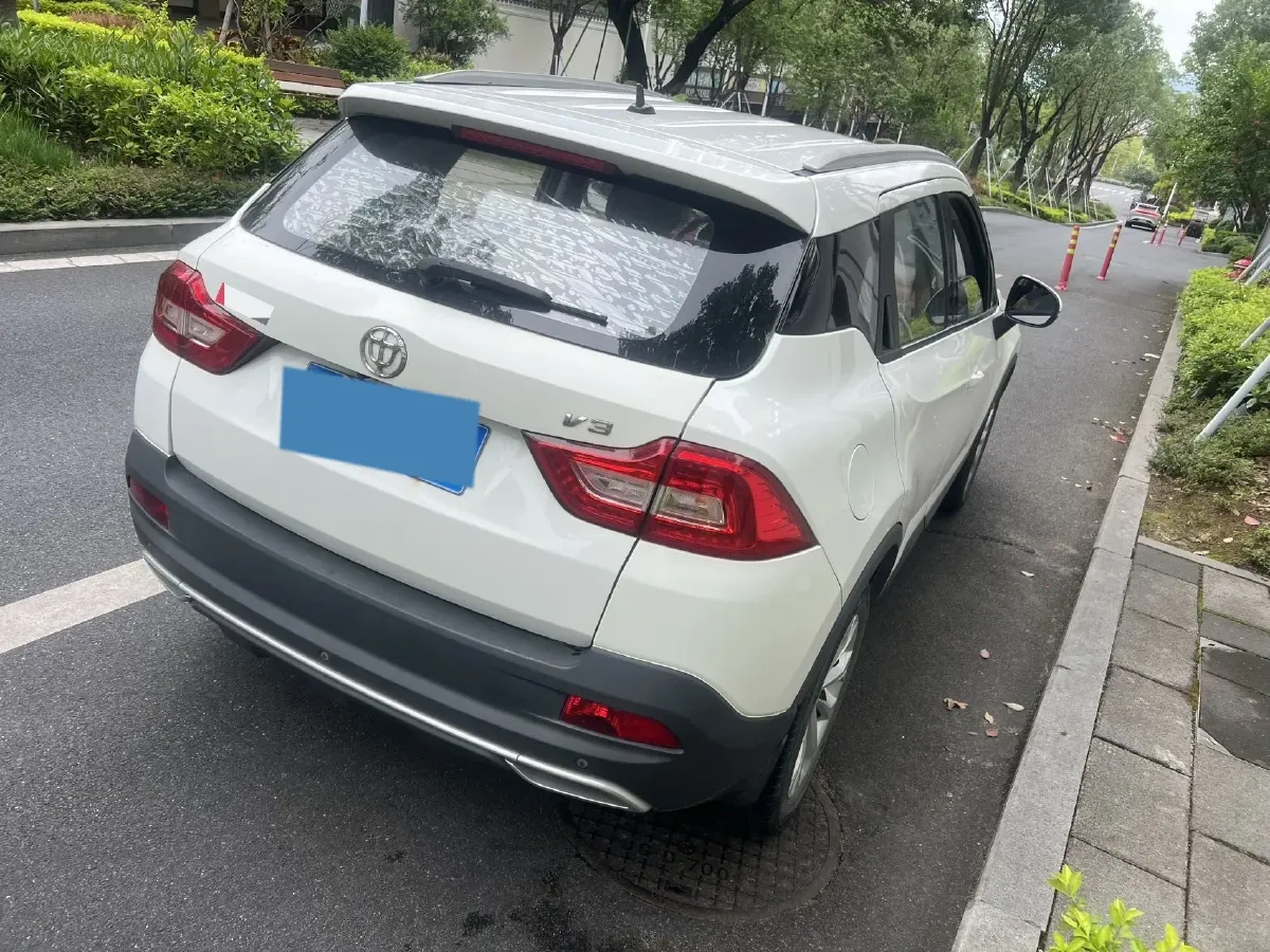 2017 BAW Battle Flag Pickup 2.8T 102HP L4 5MT,autocango,china used car exporter,china ev exporter,chinese used car exporter,chinese used ev exporter