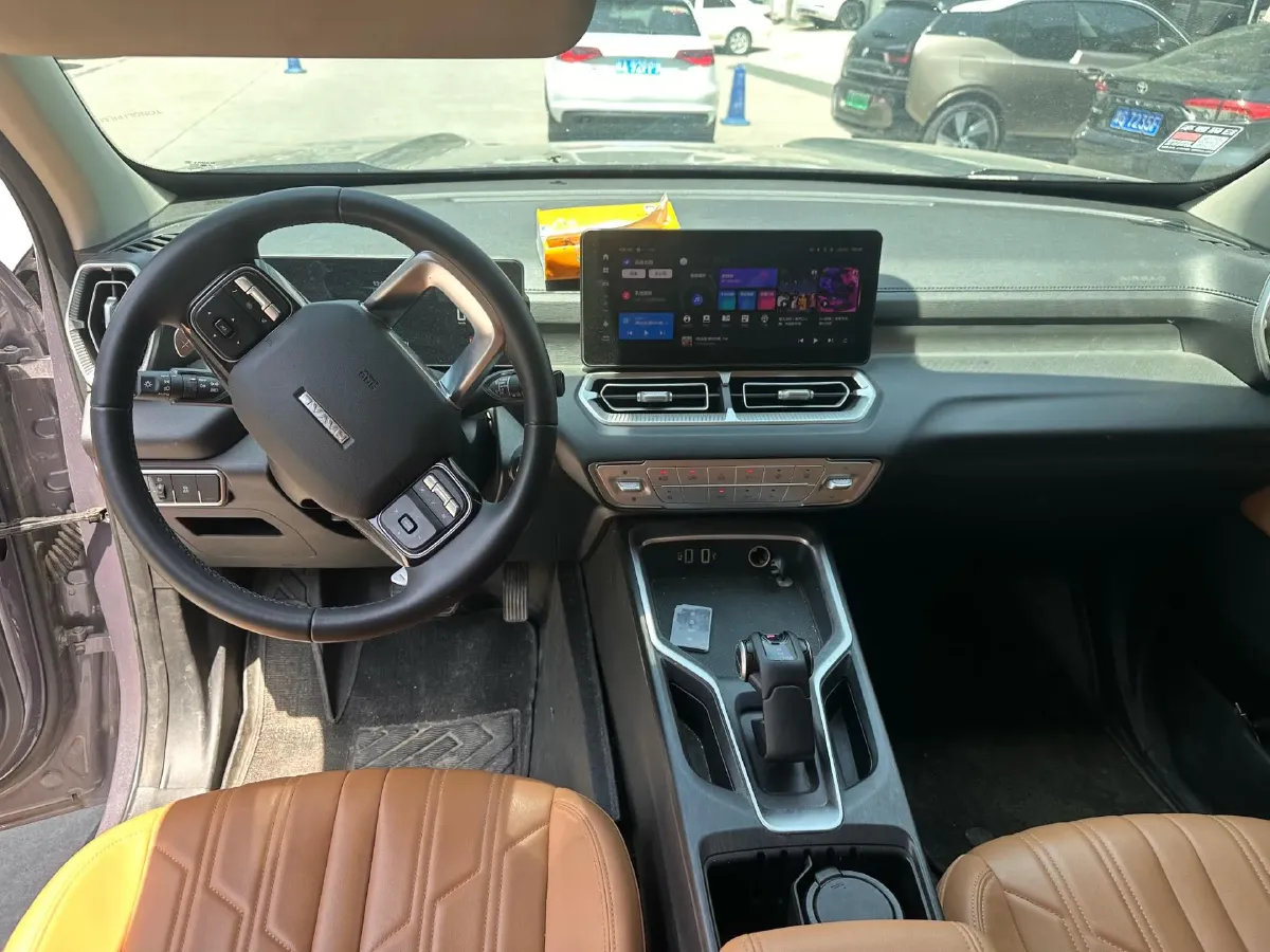 2023 Haval H5 2.0T 224HP L4 8AT,autocango,china used car exporter,china ev exporter,chinese used car exporter,chinese used ev exporter