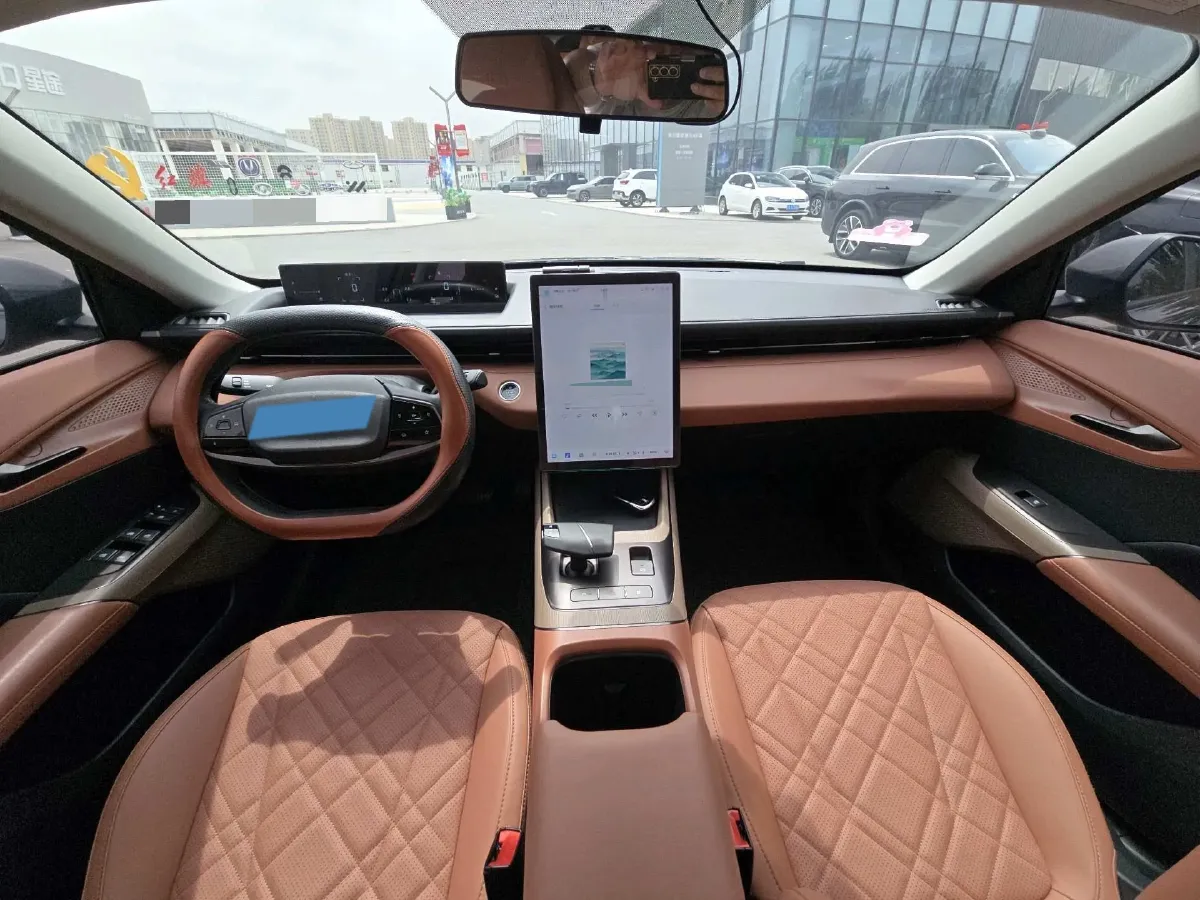 2024 ChangAn QiYuan A05 1.5L 110HP L4 E-CVT PHEV 18.99KWH,autocango,china used car exporter,china ev exporter,chinese used car exporter,chinese used ev exporter