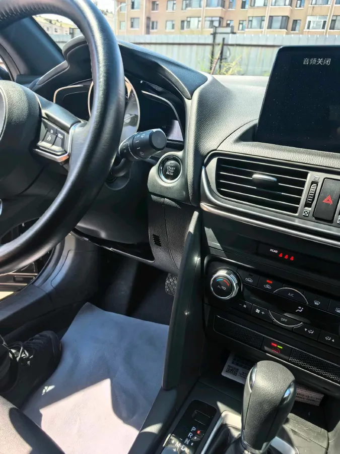 2021 Mazda CX-4 2.0L 158HP L4 6AT,autocango,china used car exporter,china ev exporter,chinese used car exporter,chinese used ev exporter