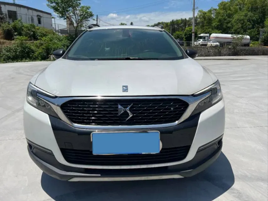 2018 DS 6 1.6T 167HP L4 6AT,autocango,china used car exporter,china ev exporter,chinese used car exporter,chinese used ev exporter