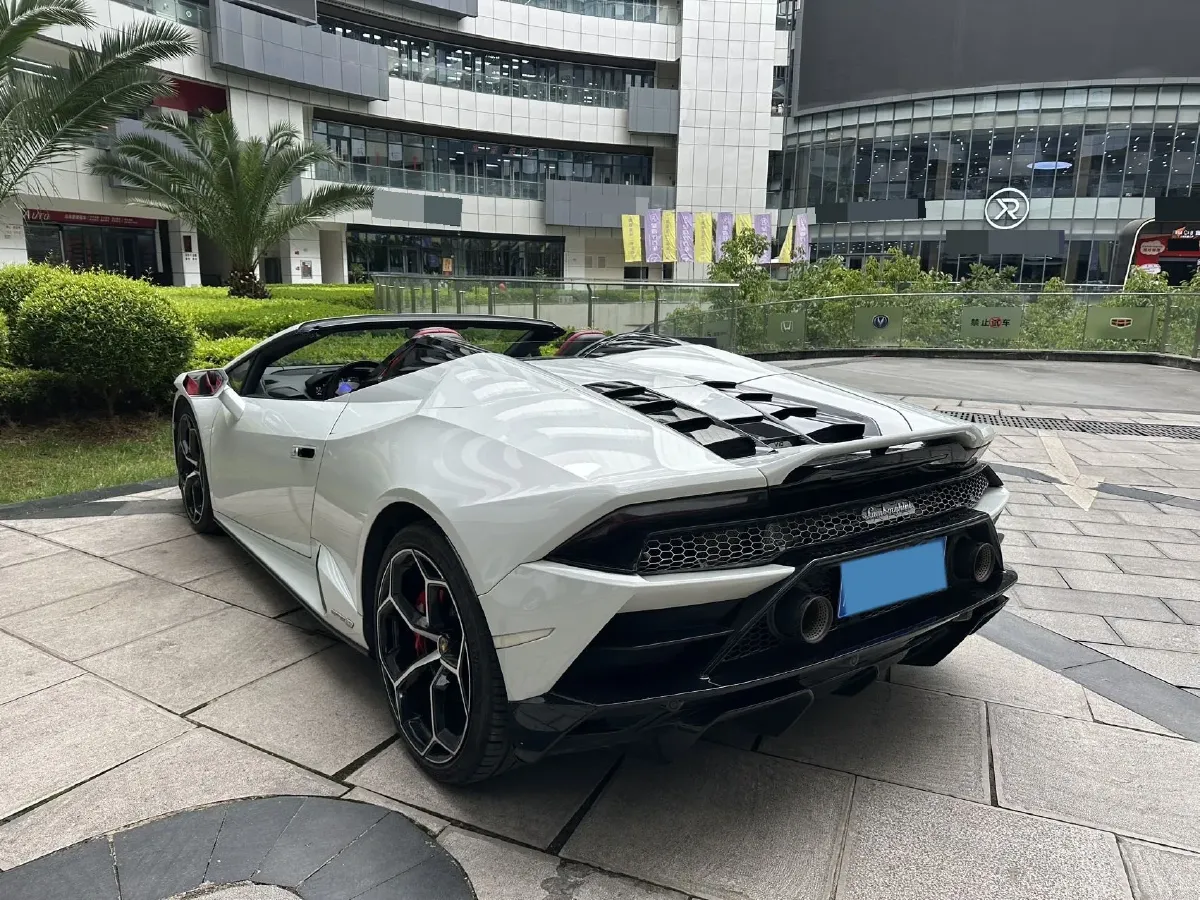 2020 Lamborghini Huracán 5.2L 611HP V10 7DCT,autocango,china used car exporter,china ev exporter,chinese used car exporter,chinese used ev exporter