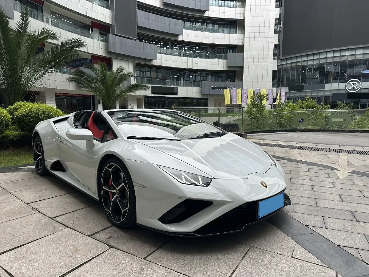 2020 Lamborghini Huracán 5.2L 611HP V10 7DCT,autocango,china used car exporter,china ev exporter,chinese used car exporter,chinese used ev exporter