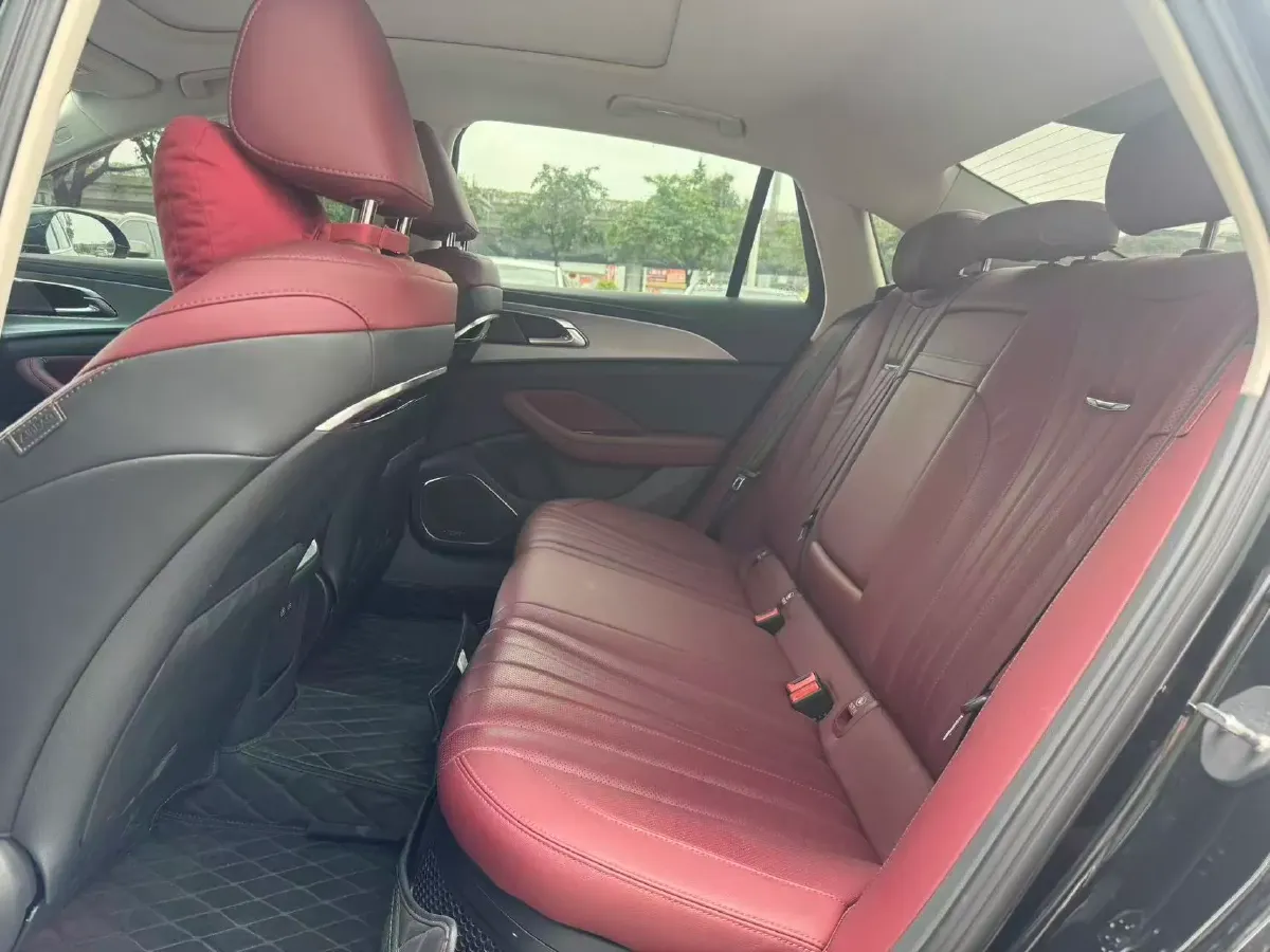 2024 HongQi H5 1.5T 169HP L4 1DHT Hybrid,autocango,china used car exporter,china ev exporter,chinese used car exporter,chinese used ev exporter