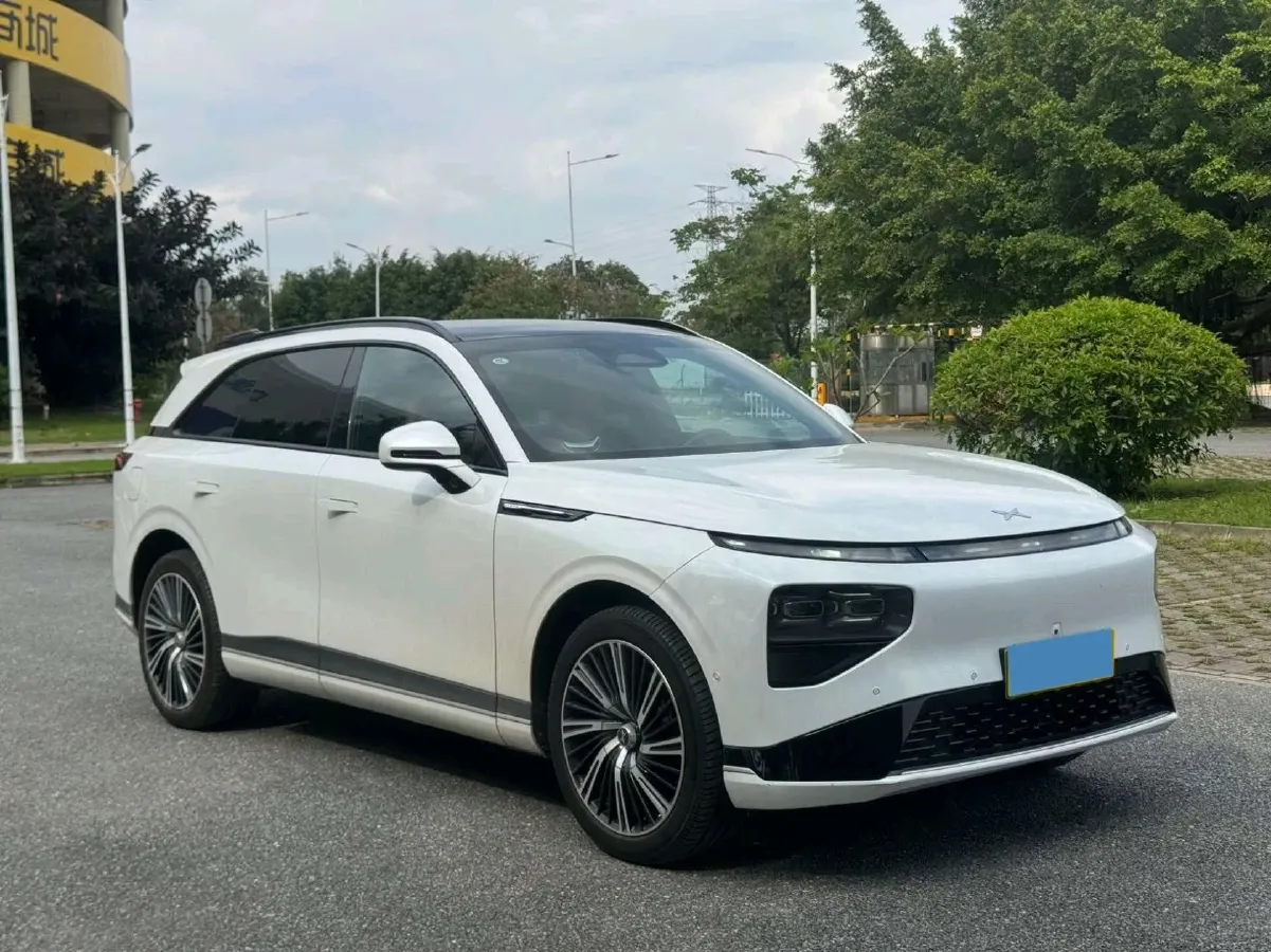2024 Xpeng G9 BEV 98KWH,autocango,china used car exporter,china ev exporter,chinese used car exporter,chinese used ev exporter
