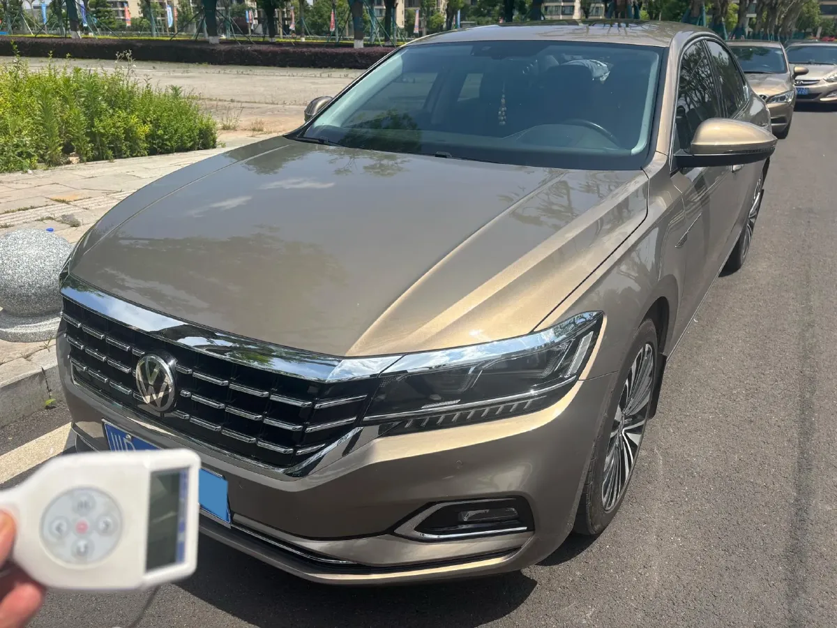 2019 Buick EnvisionPlus 2.0T 260HP L4 9AT,autocango,china used car exporter,china ev exporter,chinese used car exporter,chinese used ev exporter