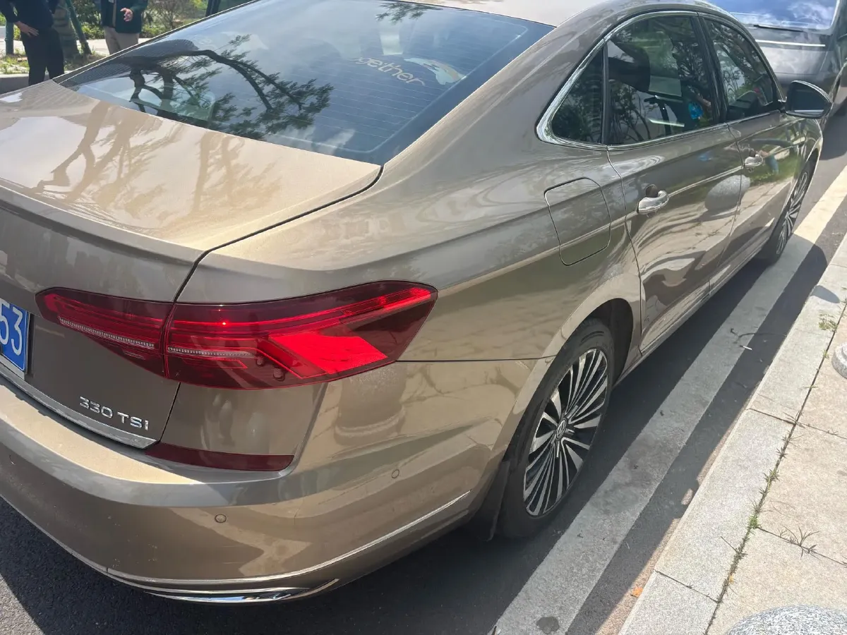 2019 Buick EnvisionPlus 2.0T 260HP L4 9AT,autocango,china used car exporter,china ev exporter,chinese used car exporter,chinese used ev exporter